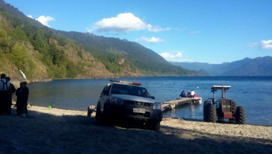 Embarcación vuelca en Lago Riñihue: 3 muertos y 3 desaparecidos