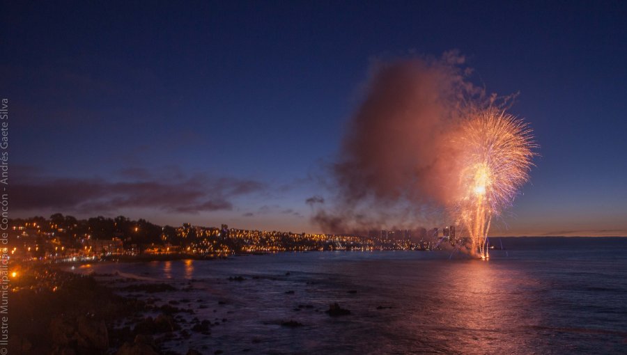 En Concón se realizó el ensayo de los fuegos artificiales.