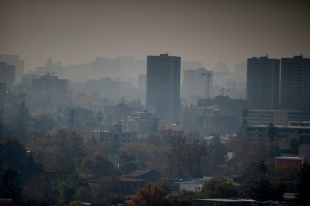 El próximo año habrá restricción permanente para vehículos con sello verde