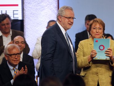 Presidenta Bachelet recibió documento que guiará la política nacional energética