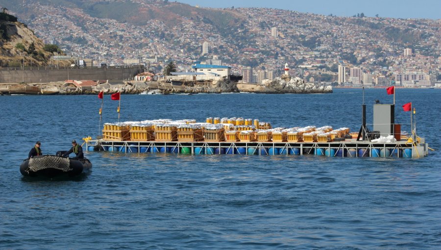 Todo listo en tierra y mar para el show pirotécnico de año nuevo en Valparaíso