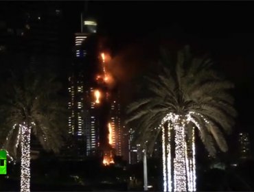 EN VIVO: Arde un hotel de lujo cerca del rascacielos más alto del mundo en Dubái