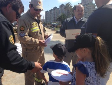 Conafe, seremi de energía y bomberos llaman a no lanzar cotillón ni challa metálica cerca del tendido eléctrico