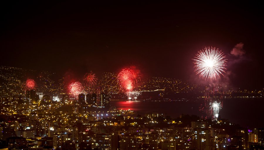 Así se vivió el Año Nuevo en el Mar: Desde Valparaíso a Con Con