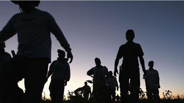 Narcotraficantes colombianos usan a migrantes para transportar drogas