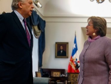 Crisis Burgos-Bachelet: Partidos políticos solicitan reunión extraordinaria para esta noche