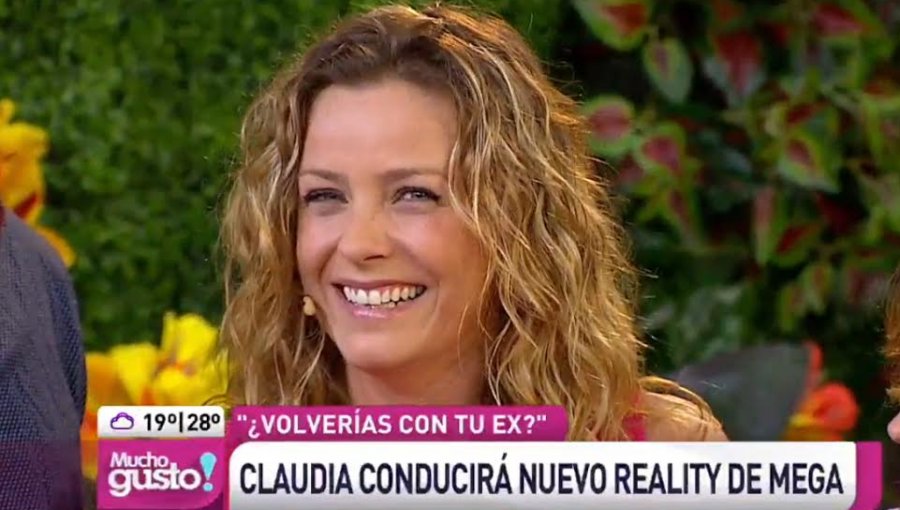 Claudia Conserva hace su debut en Mega