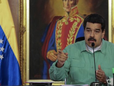 Maduro anuncia un plan de emergencia para reformular la economía en Venezuela