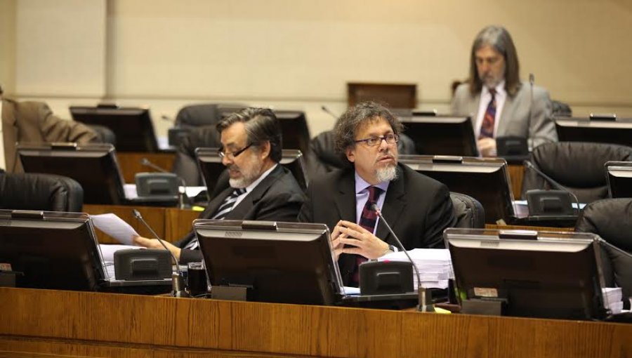 Lagos Weber: “Apoyamos con fuerza el establecimiento de farmacias populares en la Región de Valparaíso”