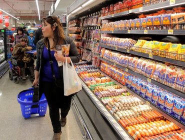 Nueva denuncia de Colusión en Chile: FNE acusa a Cencosud, SMU y Walmart