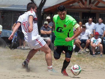 Gonzalo Jara sigue siendo opción en Universidad de Chile