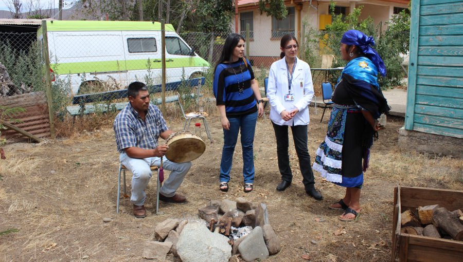 “Machi” recibió a numerosos pacientes en Hospital de Petorca