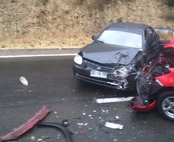 Accidente en Vía las Palmas dirección a Viña del Mar.