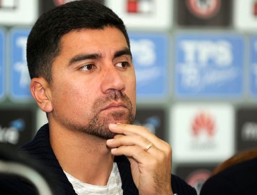 David Pizarro dejaría Wanderers ante delicado momento económico del club