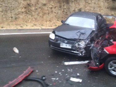 Accidente en Vía las Palmas dirección a Viña del Mar.