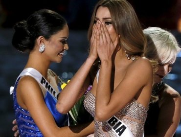 ¿Hablar o no hablar con el presentador? Miss Colombia acude a sus seguidores en Twitter