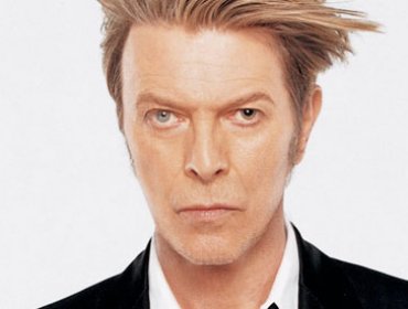 Muere David Bowie producto de un cáncer