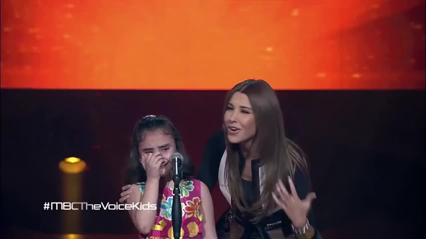 Niña siria emocionó en programa de talentos con canción por la paz