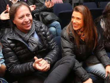 Carolina Arregui se casa luego de 12 años de pololeo