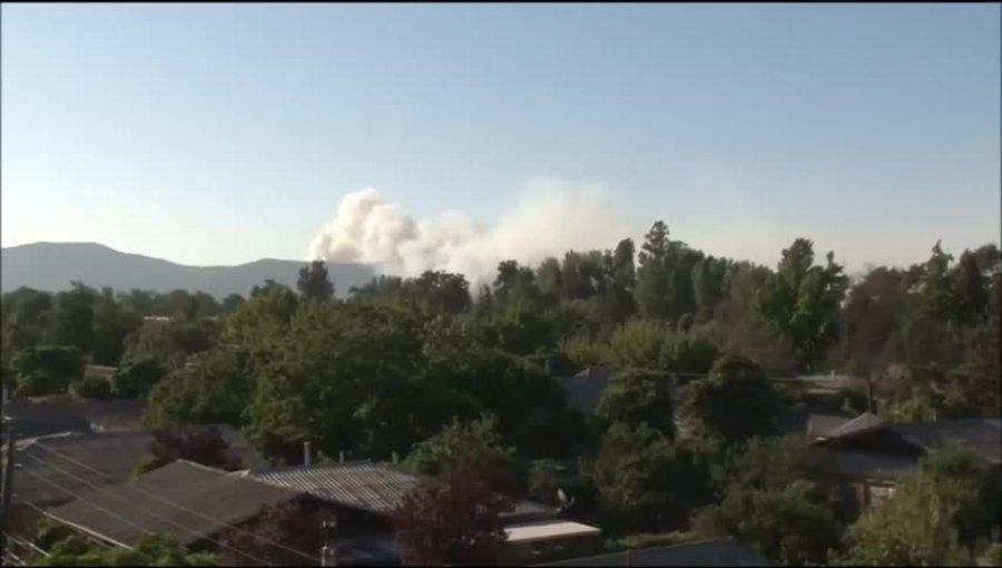 Con este video el alcalde de Buin denunció incendio en el vertedero Santa Marta