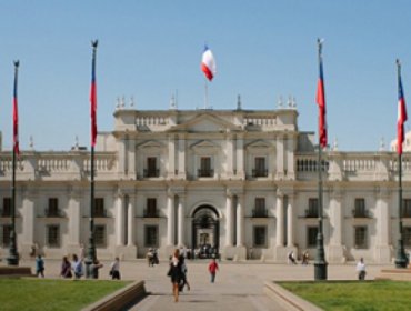 Colegio de periodistas exige que haya diversidad de coberturas en giras de la presidencia