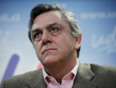 Escándalo: Pablo Longueira habría recibido $730 millones de pesos de SQM