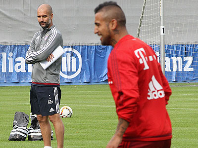 Diario alemán asegura que Guardiola estaría molesto con Arturo Vidal