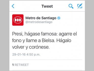 "Presi, hágase famosa": El Metro de Santiago 'trolea' a Michelle Bachelet