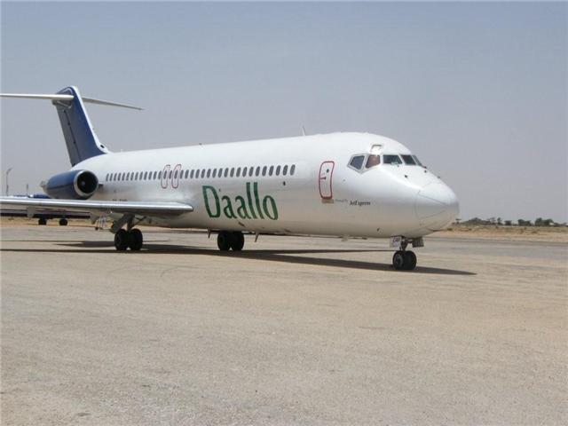 Somalia: Un avión realiza un aterrizaje de emergencia tras producirse una explosión
