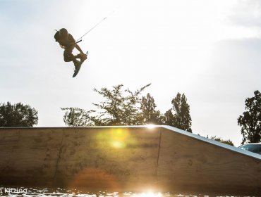 Wakeboard: Este miércoles se efectuará en San Bernardo inédito torneo en la modalidad cableski