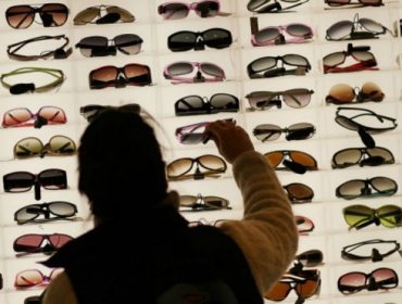 Luxottica: la desconocida compañía italiana que controla el mercado mundial de las gafas de sol