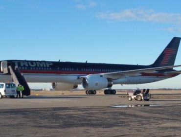 EE.UU.: El avión privado de Trump aterriza de emergencia en Nashville