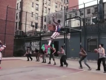 Los Globetrotters celebran sus 90 años con básquetbol y música