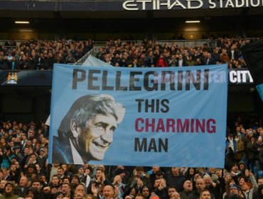 Hinchas de City homenajearon a Pellegrini