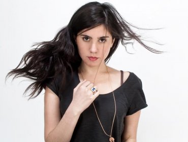 A días del Festival de Viña Javiera Mena es víctima de millonario robo