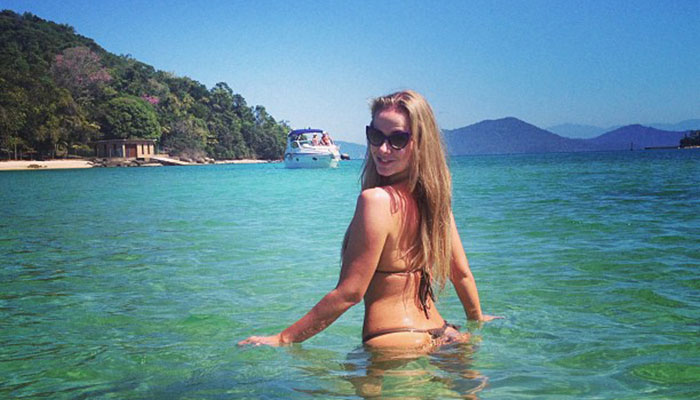 De Colección: Las mejores fotos de Lola Melnick en la playa