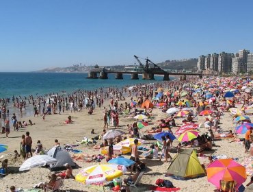 Fragata portuguesa: Alzan prohibición de bañarse en el litoral central