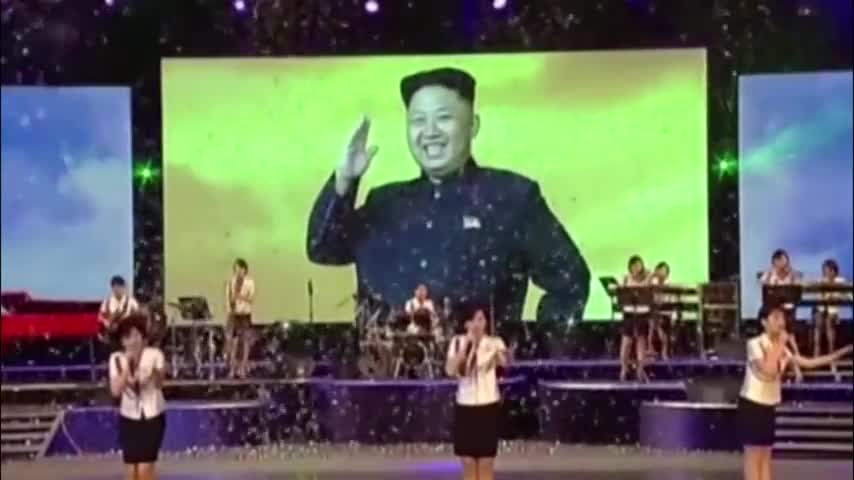 Líder de Corea del Norte celebra con concierto el lanzamiento de cohete espacial