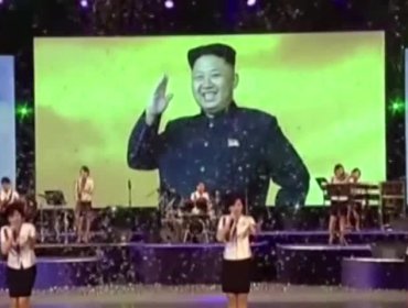 Líder de Corea del Norte celebra con concierto el lanzamiento de cohete espacial