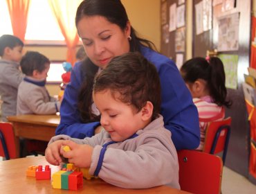 JUNJI aconseja a las familias que envían por primera vez a sus hijos e hijas al jardín infantil