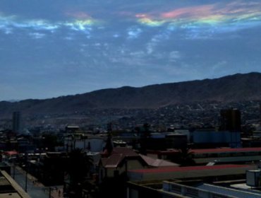 Misteriosa nube multicolor en Antofagasta fue vista por miles de personas