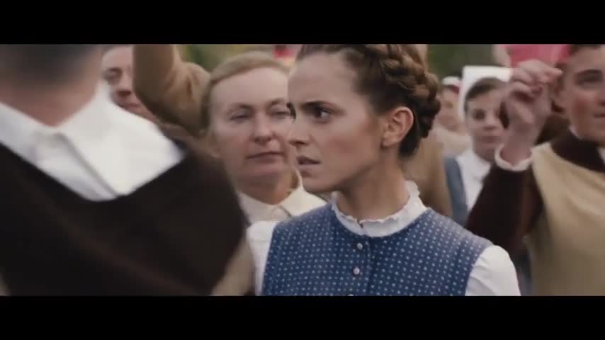 Emma Watson protagoniza perturbador nuevo trailer de "Colonia"