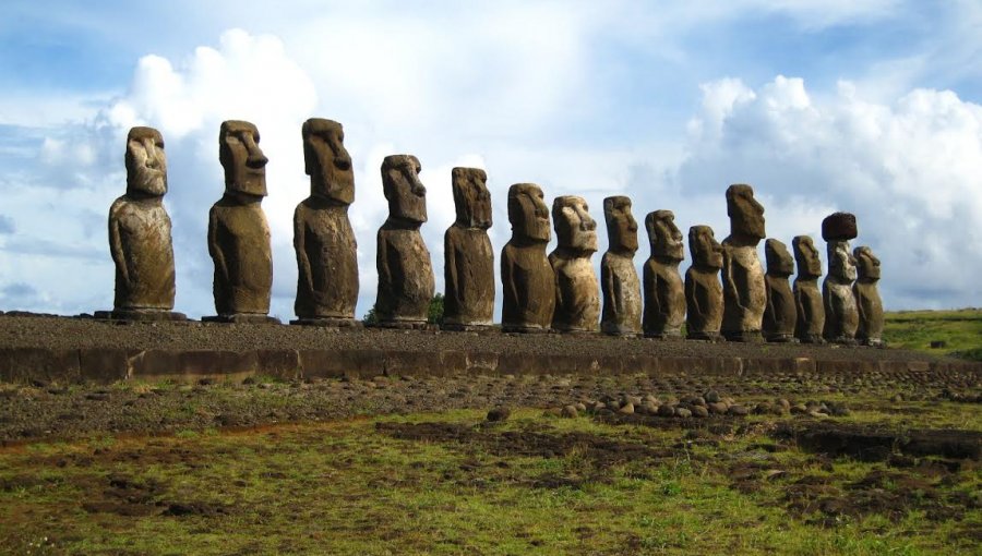 Isla de Pascua: Turista estadounidense fallece arrastrada por ola