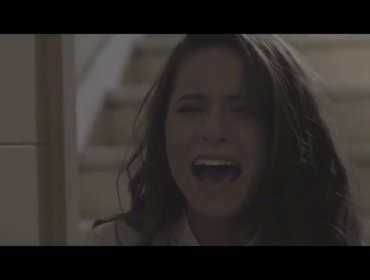 Camila Gallardo lanza clip de su nuevo single "Más de la mitad"