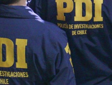 Mujer mezclaba la política con la farándula y estafó a personajes de TV