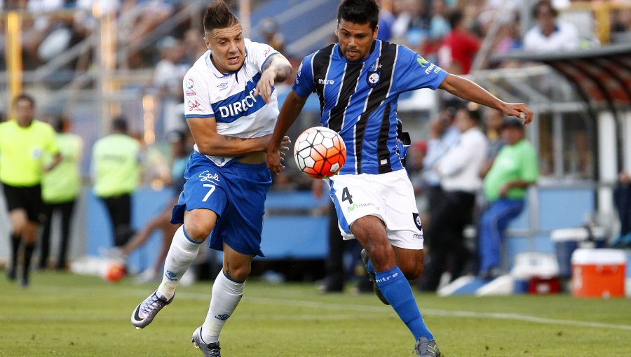 Universidad Católica igualó ante Huachipato y no pudo escalar al segundo lugar