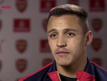 Alexis Sánchez sorprende con su primera entrevista en inglés