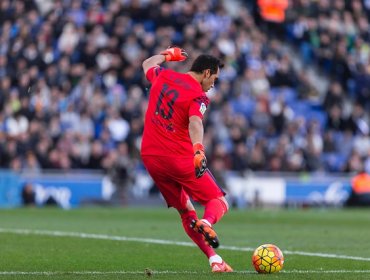 En España califican actuación de Claudio Bravo como “providencial”