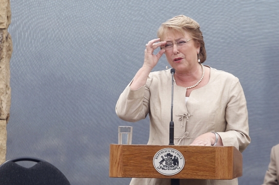 Presidenta Bachelet promulga ley de Carrera Docente