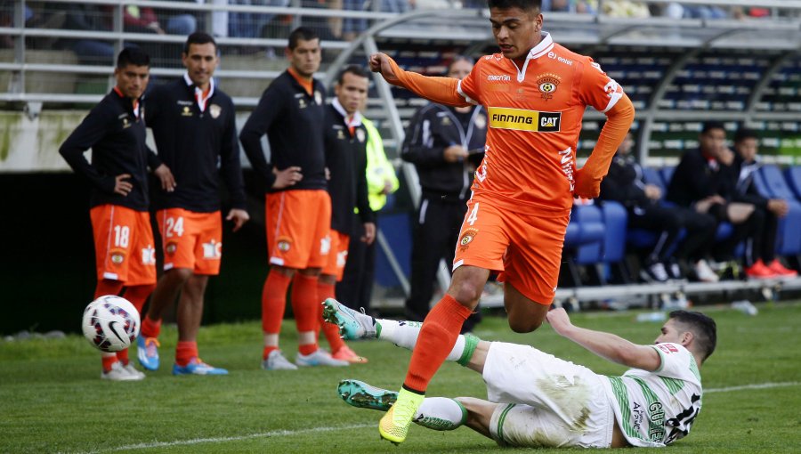 Cobreloa consiguió un postrero empate ante el líder Temuco